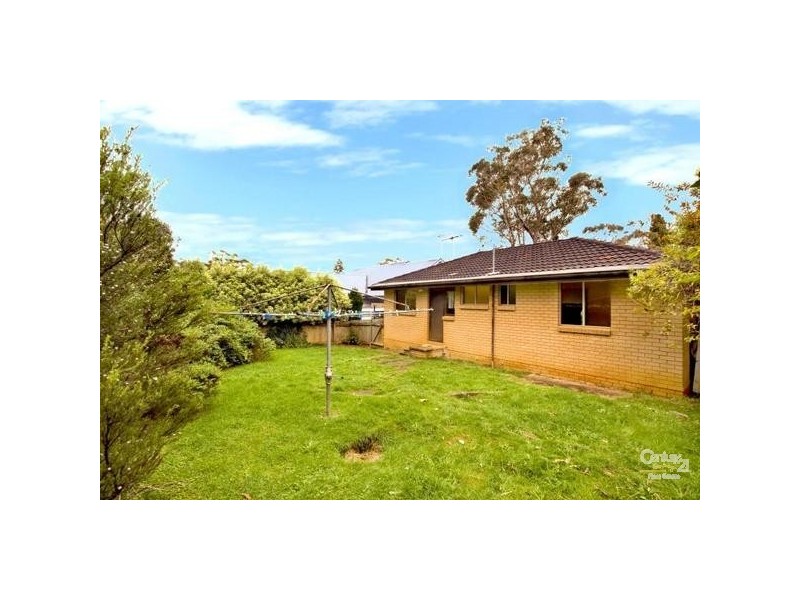 8 Lawson View Parade, Wentworth Falls NSW 2782