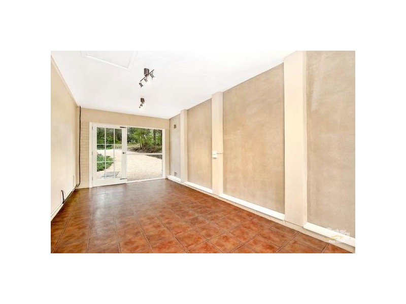 116 Henderson Road, Wentworth Falls NSW 2782