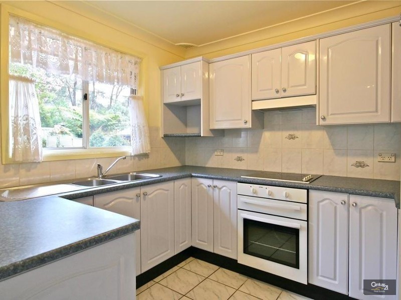 8 Hill Street, Wentworth Falls NSW 2782