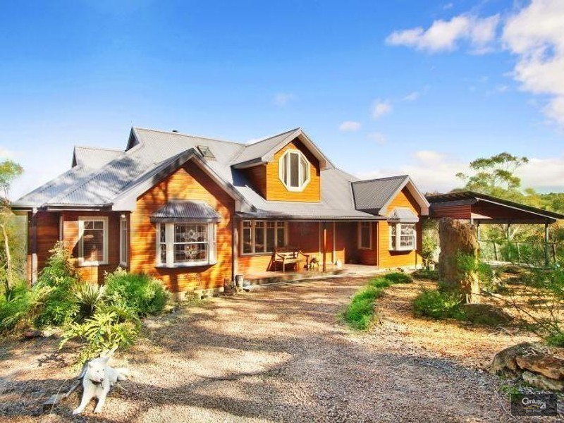 3 Lees Avenue, Wentworth Falls NSW 2782