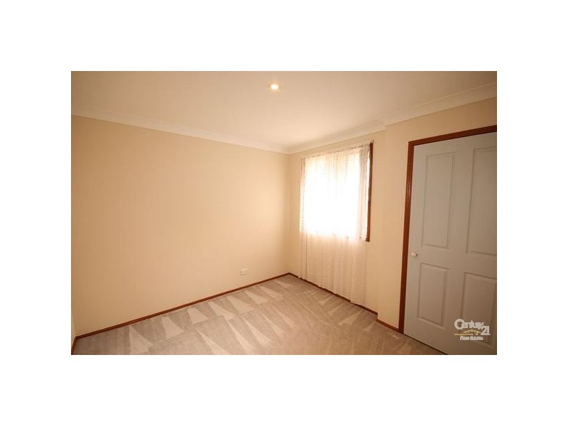 44 Darwin Avenue, Wentworth Falls NSW 2782