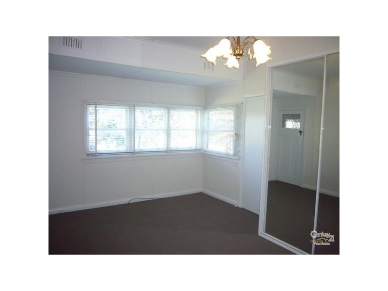 38 Nelson Avenue, Wentworth Falls NSW 2782