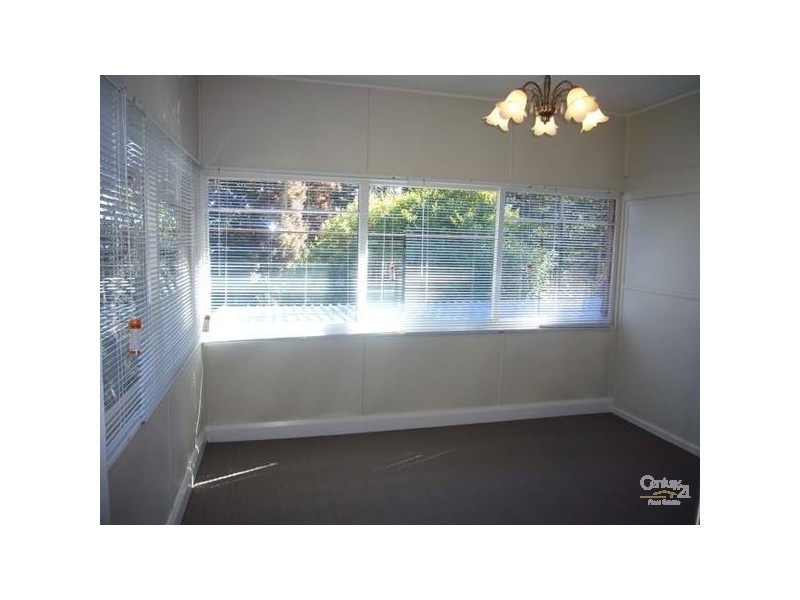 38 Nelson Avenue, Wentworth Falls NSW 2782