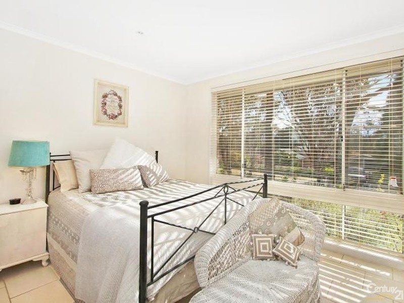 14 Shortland St, Wentworth Falls NSW 2782