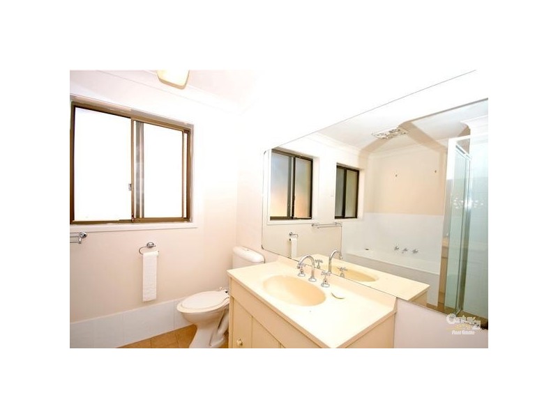 63 Tableland Road, Wentworth Falls NSW 2782