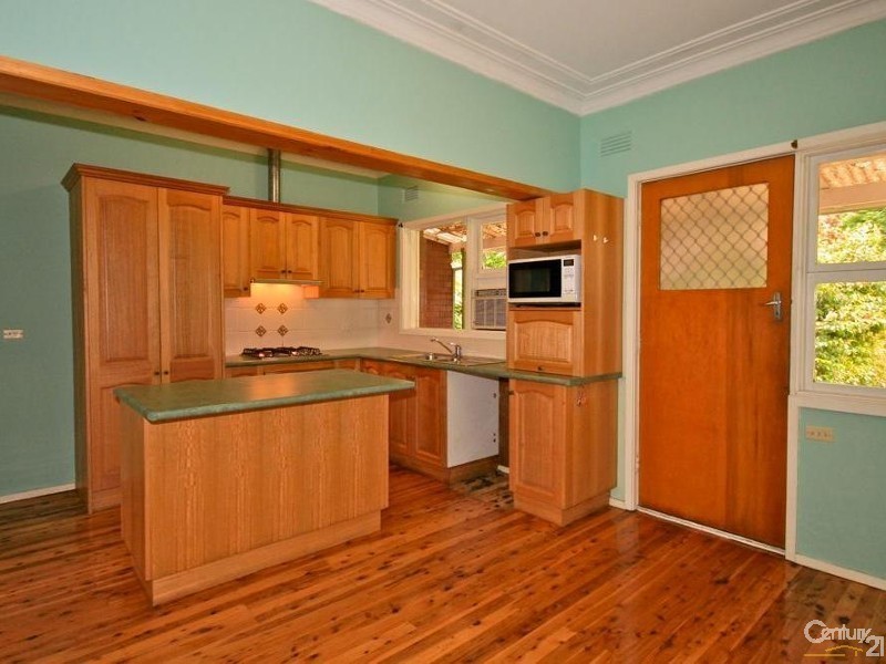 22 De Quency Rd, Bullaburra NSW 2784