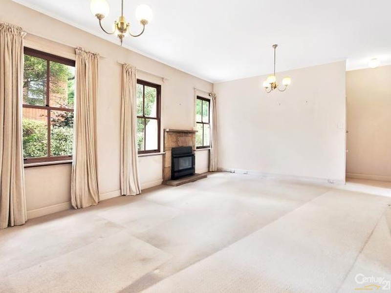 5 Bellevue Road, Wentworth Falls NSW 2782