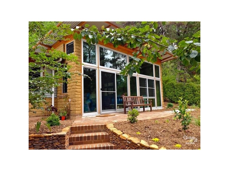 40 Jamieson St, Wentworth Falls NSW 2782