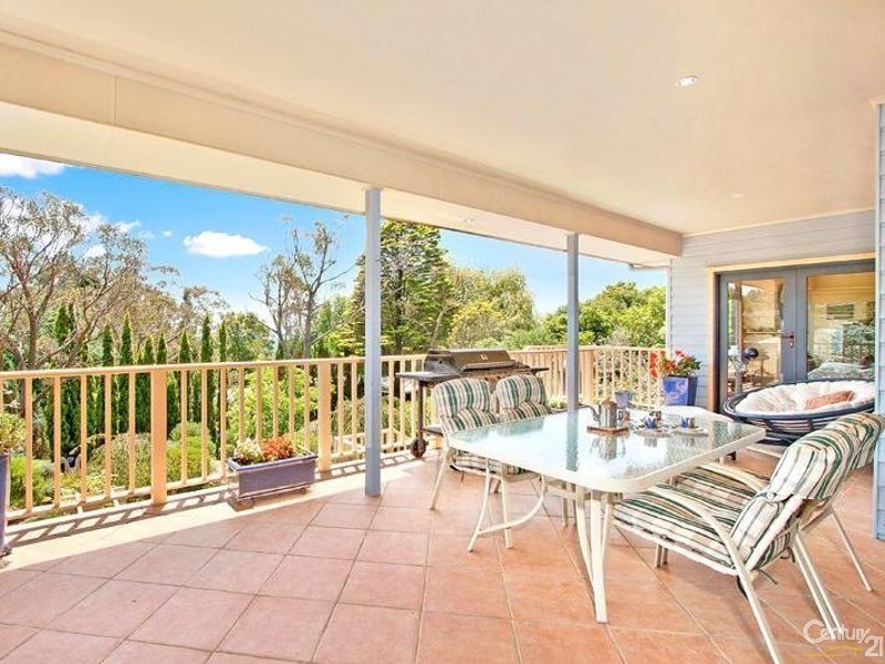 3 Walmer Cres, Wentworth Falls NSW 2782