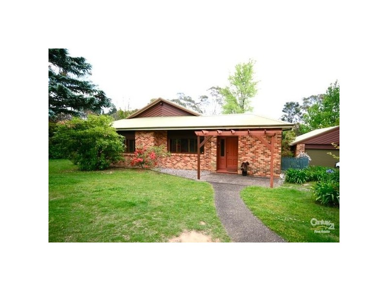 87 Sinclair Crescent, Wentworth Falls NSW 2782