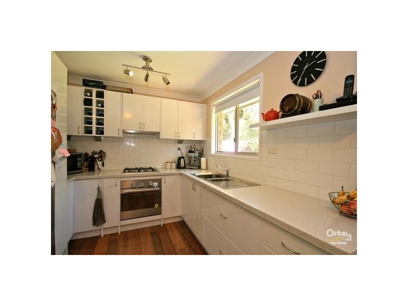 7 Queen Elizabeth Drive, Wentworth Falls NSW 2782