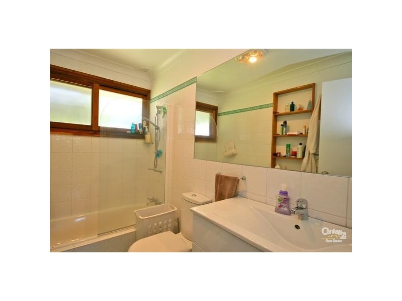 7 Queen Elizabeth Drive, Wentworth Falls NSW 2782