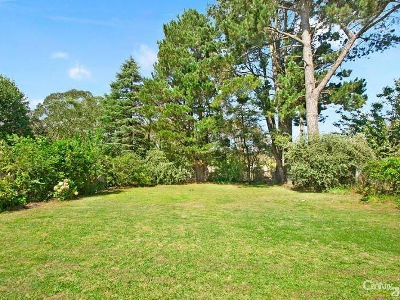 12 Cook Rd, Wentworth Falls NSW 2782