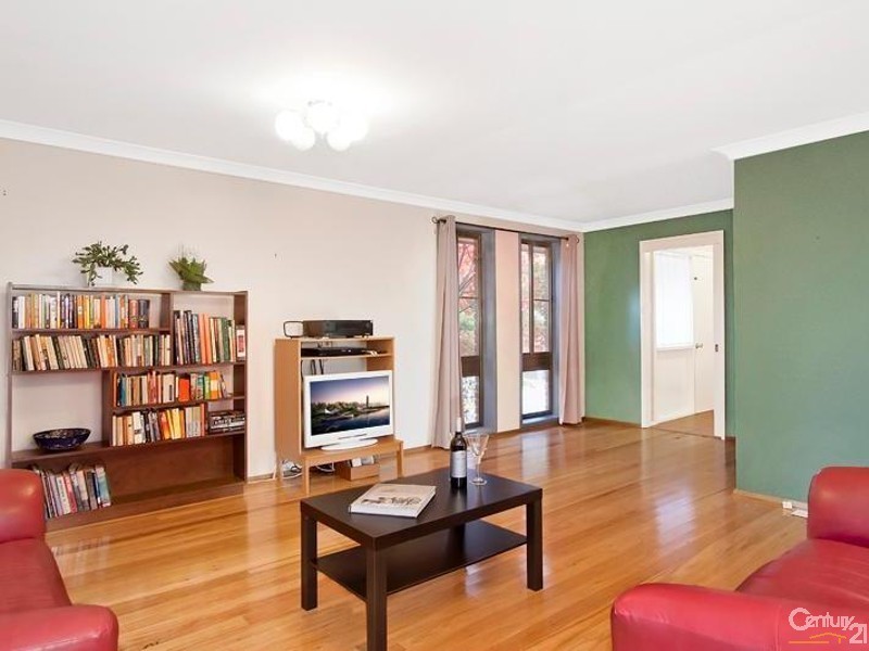 51 McLaughlin Avenue, Wentworth Falls NSW 2782