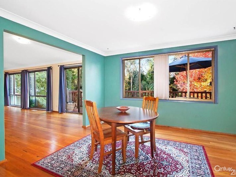 51 McLaughlin Avenue, Wentworth Falls NSW 2782