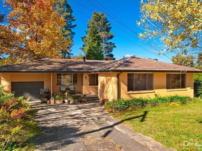 4 Kitchener Avenue, Wentworth Falls NSW 2782