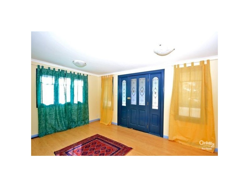 12 Blaxland Rd, Wentworth Falls NSW 2782