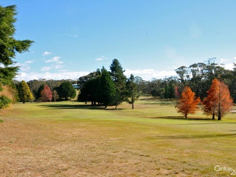 9 Chancery Lane, Wentworth Falls NSW 2782