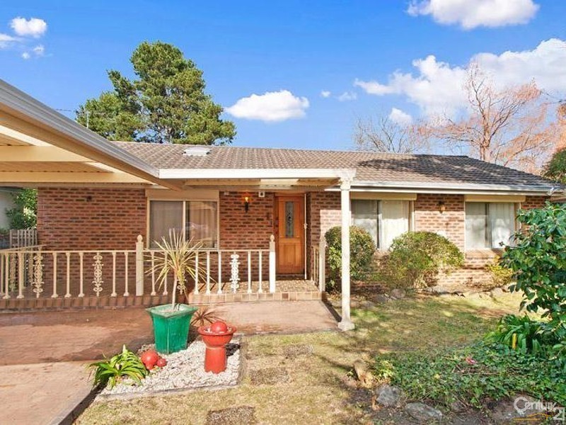 14 Cook Road, Wentworth Falls NSW 2782