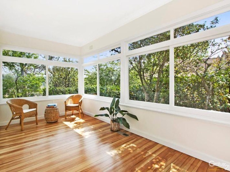 104 Blaxland Road, Wentworth Falls NSW 2782