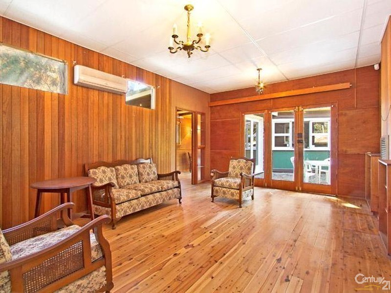 109-111 Waratah road, Wentworth Falls NSW 2782