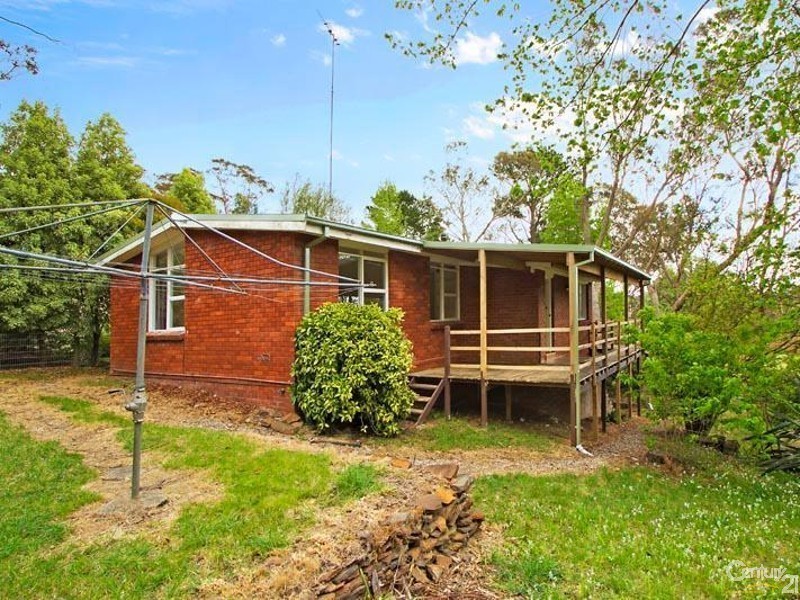 54 Shortland St, Wentworth Falls NSW 2782