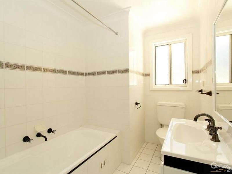 40 Tableland Rd, Wentworth Falls NSW 2782