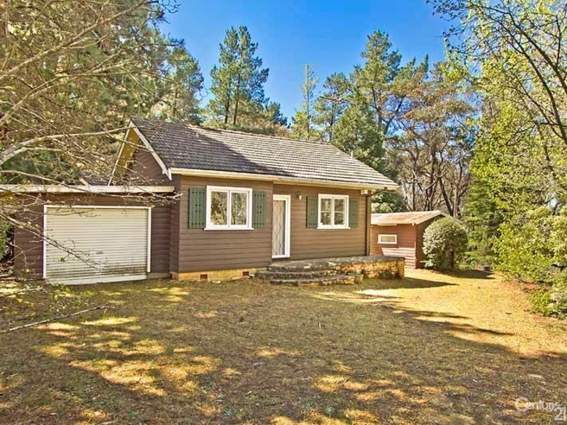 109-111 Waratah Road, Wentworth Falls NSW 2782