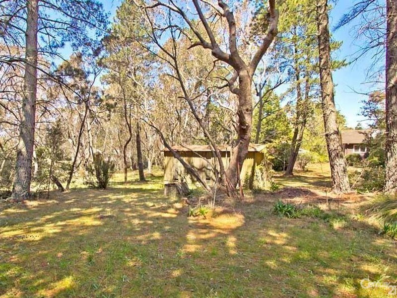 109-111 Waratah Road, Wentworth Falls NSW 2782