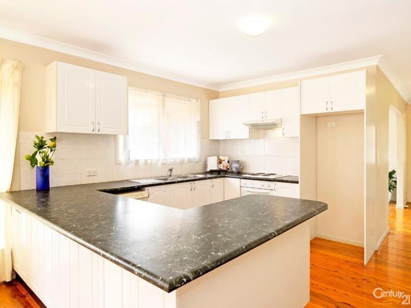 17 Tableland, Wentworth Falls NSW 2782