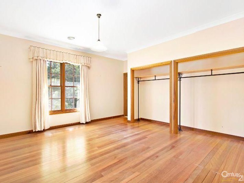 117 Waratah Rd, Wentworth Falls NSW 2782