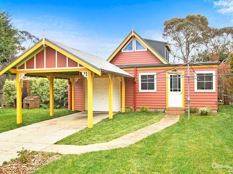 148 Lurline St, Katoomba NSW 2780