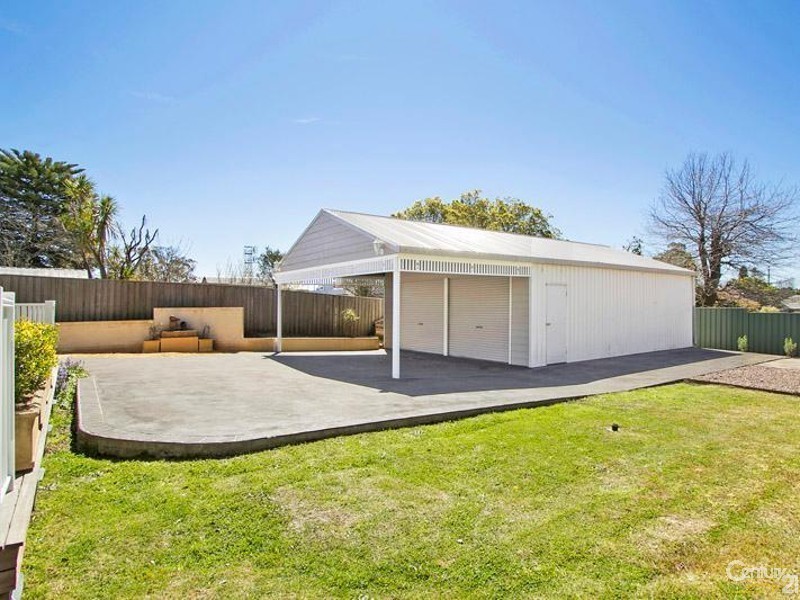 6 Charles St, Lawson NSW 2783