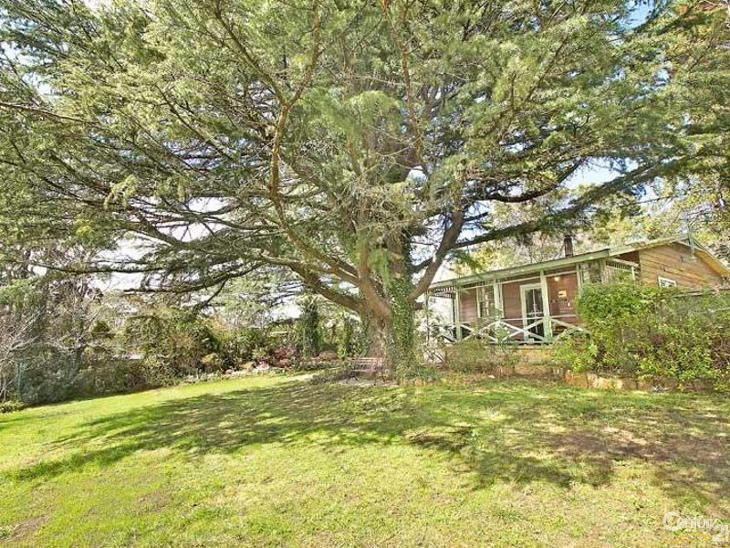34-40 Lawson View Pde, Wentworth Falls NSW 2782