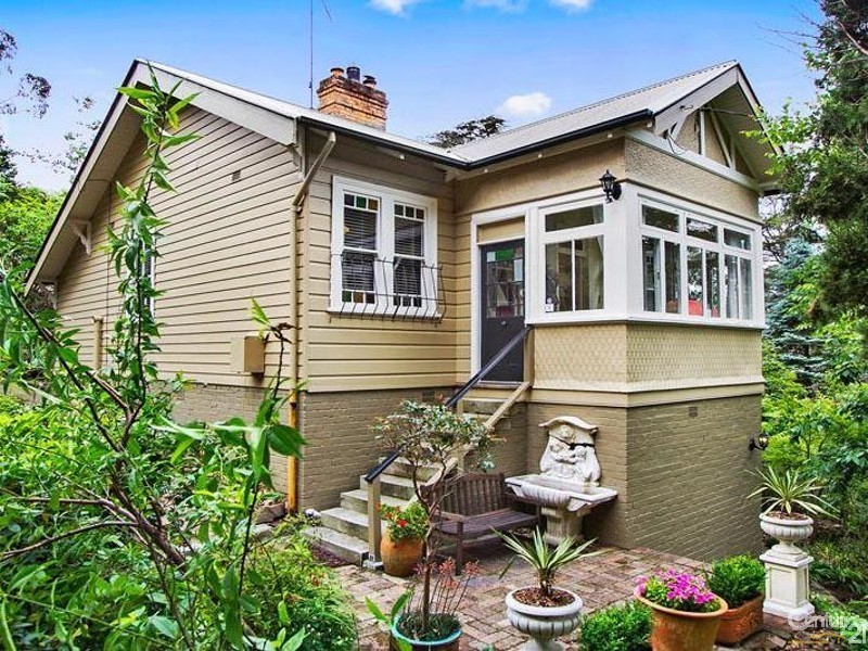 4  William St, Katoomba NSW 2780