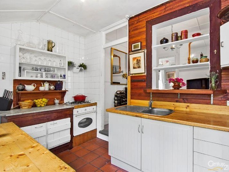 4  William St, Katoomba NSW 2780