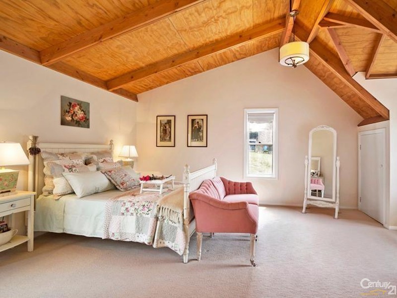 8 Lomandra Place, Katoomba NSW 2780