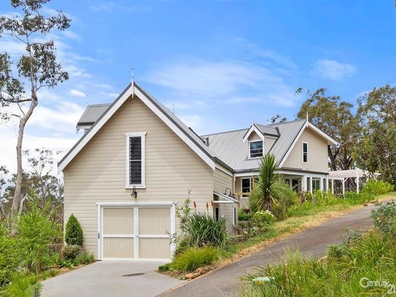 8 Lomandra Place, Katoomba NSW 2780