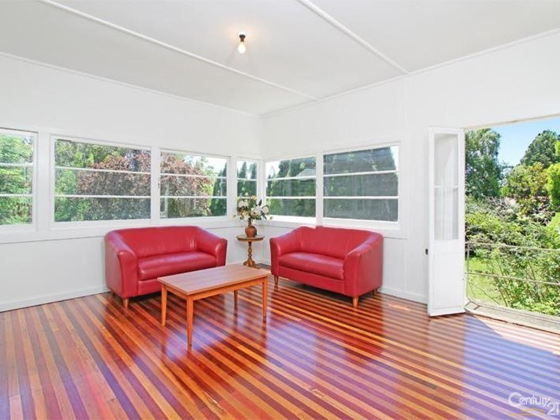 20-22 Lawson View Pde, Wentworth Falls NSW 2782