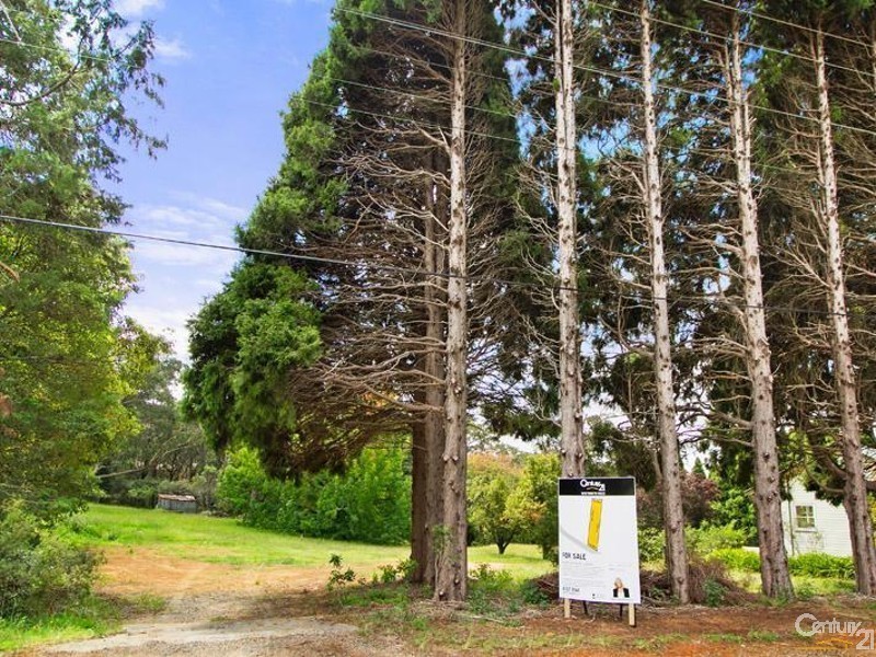 18 Lawson View Pde, Wentworth Falls NSW 2782