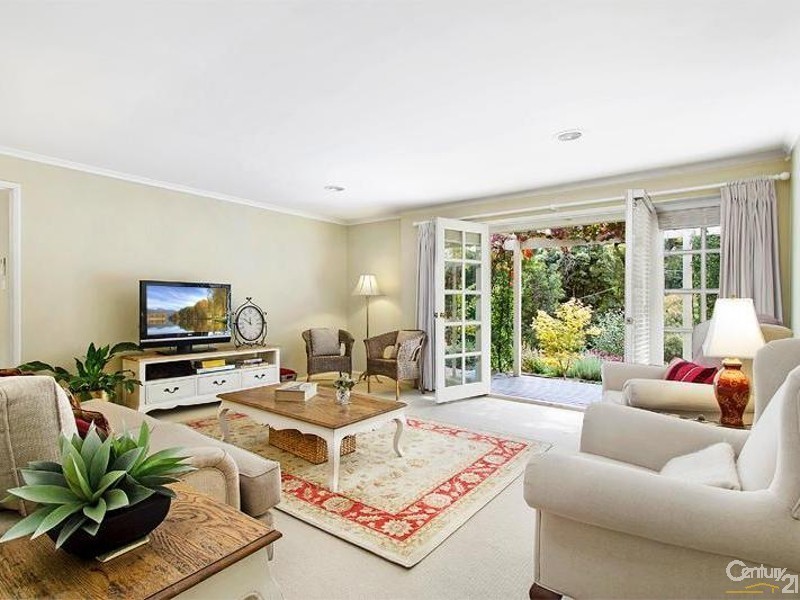 1 Quinns Ave, Leura NSW 2780