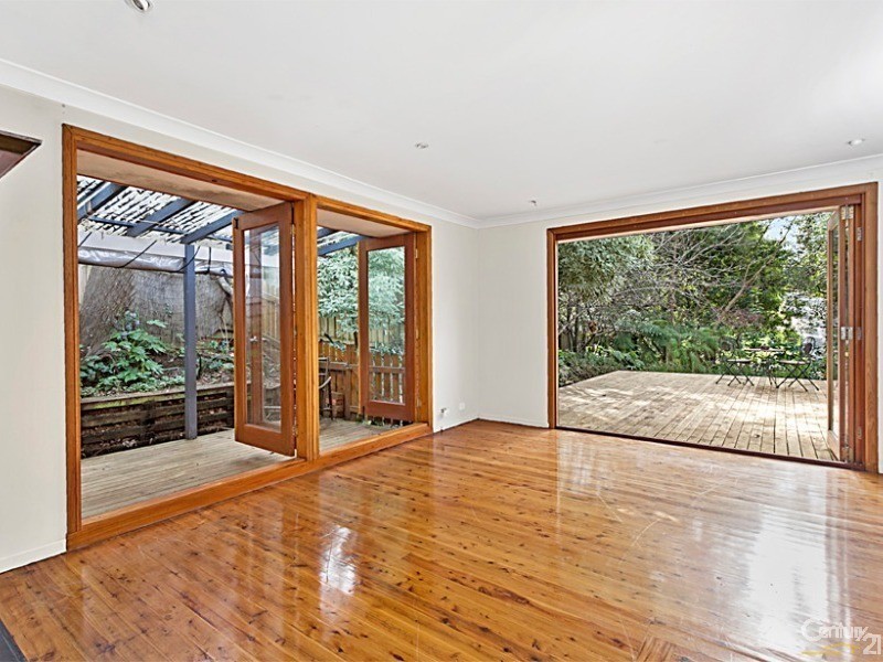 10 Strathearn Rd, Leura NSW 2780