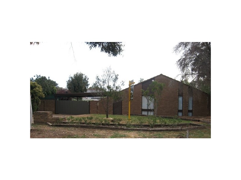 1 Hazelwood Drive, Dubbo NSW 2830