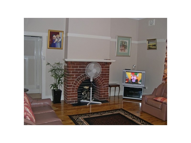 111 Cobra Street, Dubbo NSW 2830