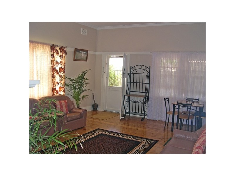 111 Cobra Street, Dubbo NSW 2830