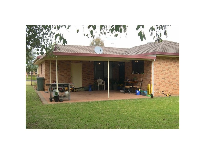 31 Jacqueline Drive, Dubbo NSW 2830