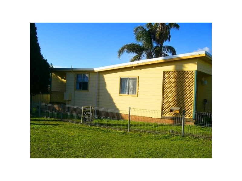 2a Waratah Street, Argenton NSW 2284