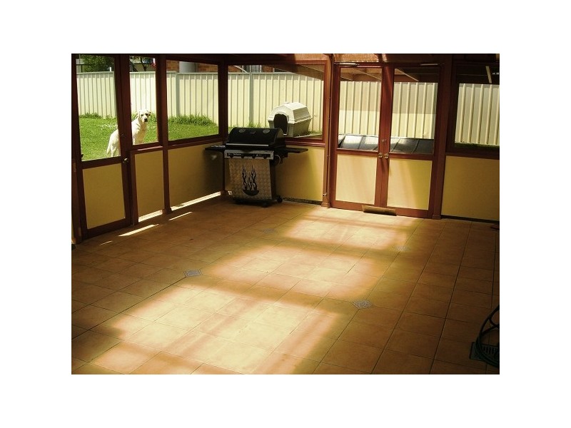 32 Flamingo Drive, Cameron Park NSW 2285