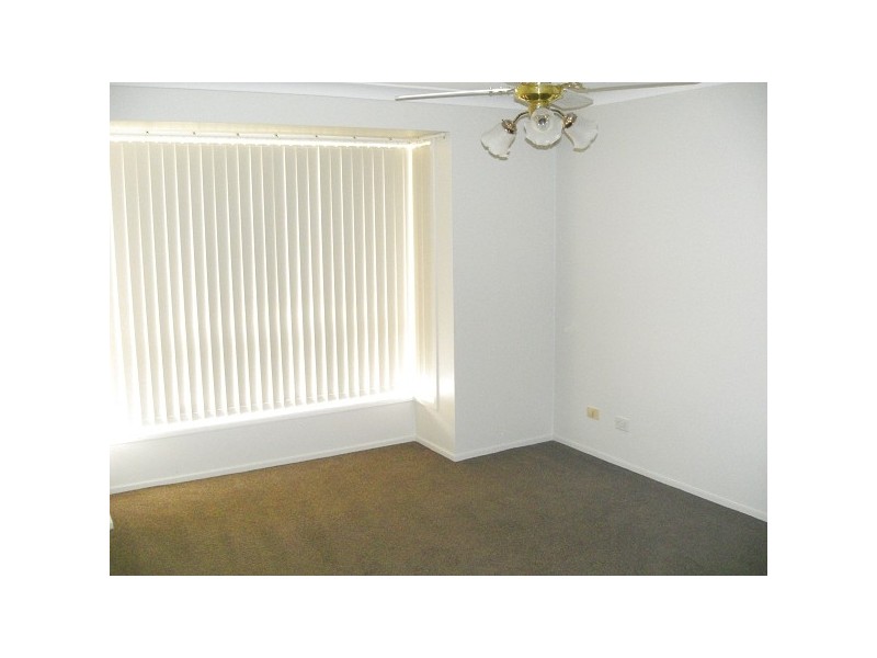 6 Lantana Close, Cameron Park NSW 2285