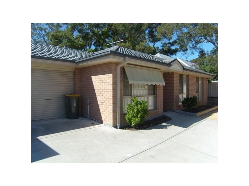2/3 Lovell Parade, Shortland NSW 2307